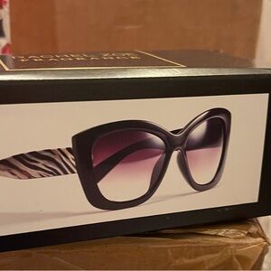 Rachel Zoe Stylish Black Sunglasss with Zebra print